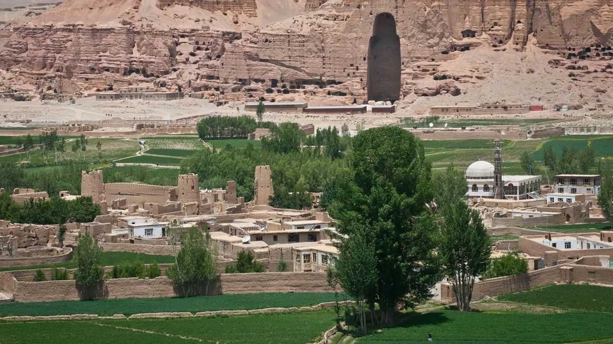 Den, kdy Tálibán šokoval svět a 1500 let staré obří sochy zmizely v prachu